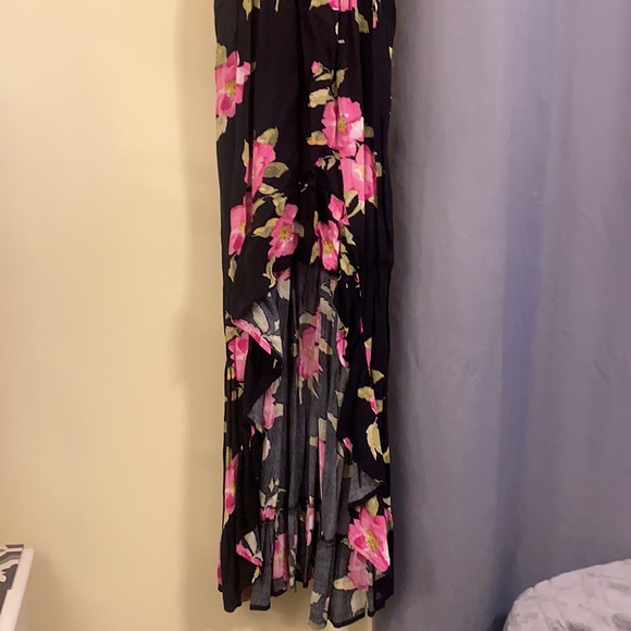 Black floral spaghetti strap dress. Style: high/ low and straps are adjustable - Picture 2 of 2